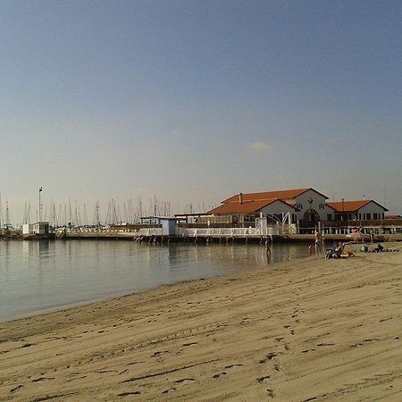 Apartamentos Margoysa I Los Alcázares Exteriör bild