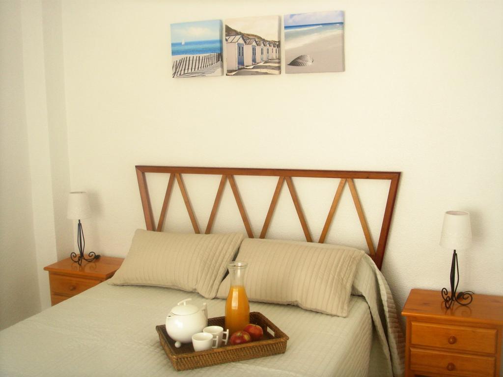 Apartamentos Margoysa I Los Alcázares Rum bild
