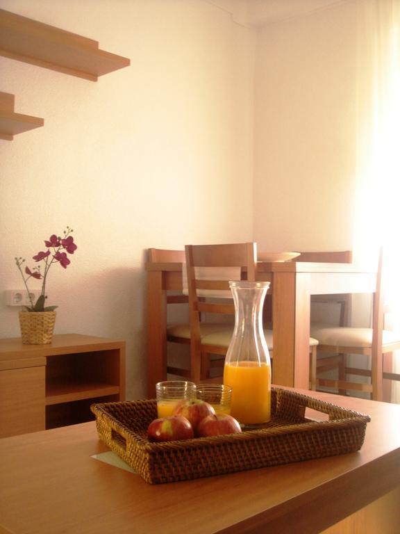 Apartamentos Margoysa I Los Alcázares Rum bild